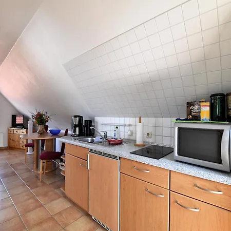 Eva Apartment *